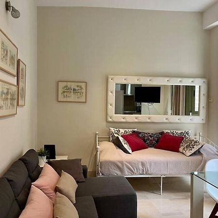 Apartamento Sierpes-Azofaifo Севілья Екстер'єр фото